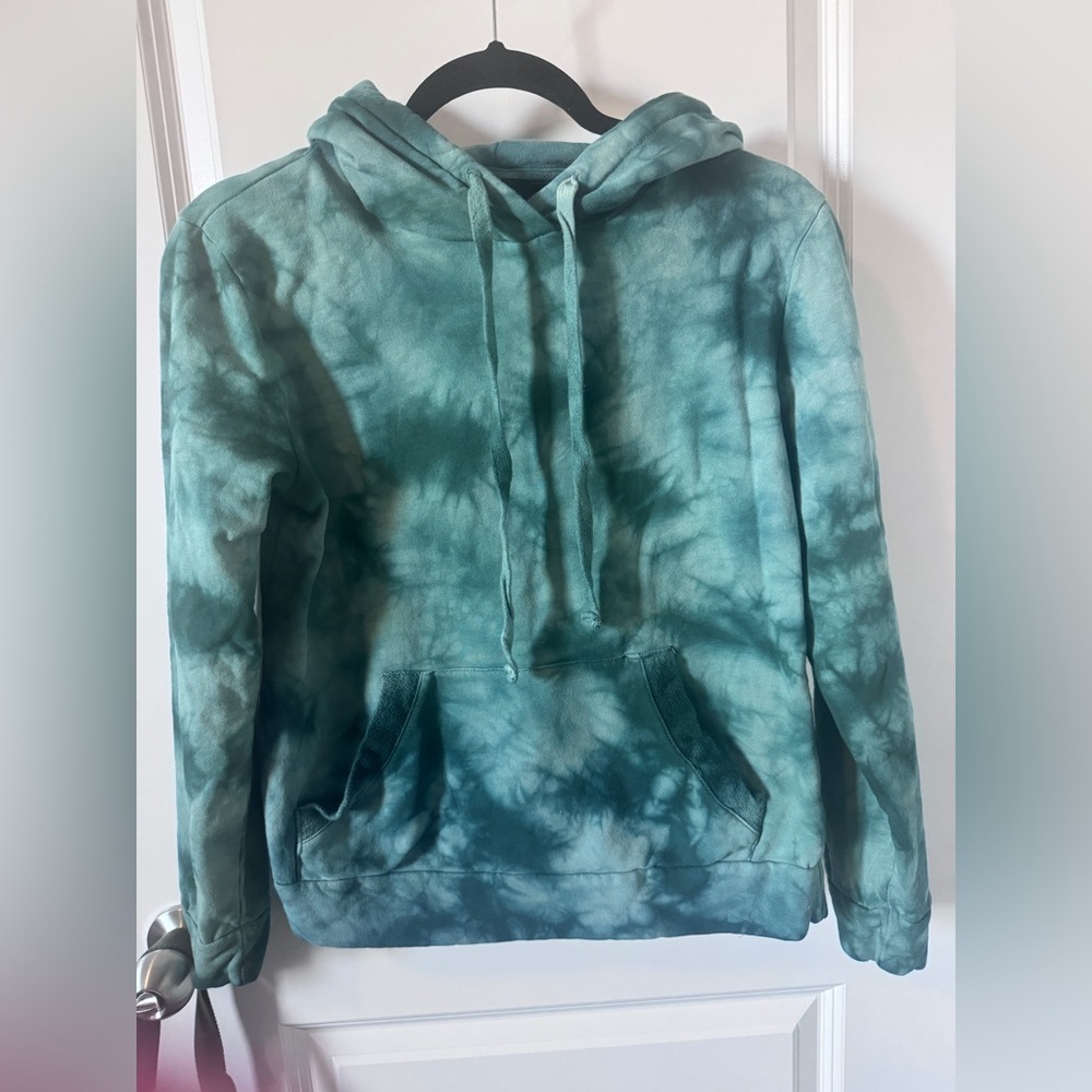 NWOT-Dance & Marvel Forest Green Tye-Dye Hoodie-Size Small